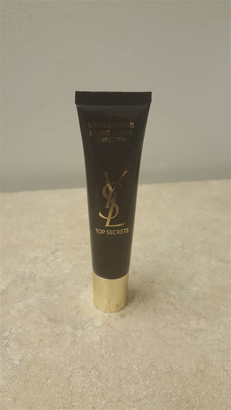 Yves Saint Laurent Lip Balms & Treatments 